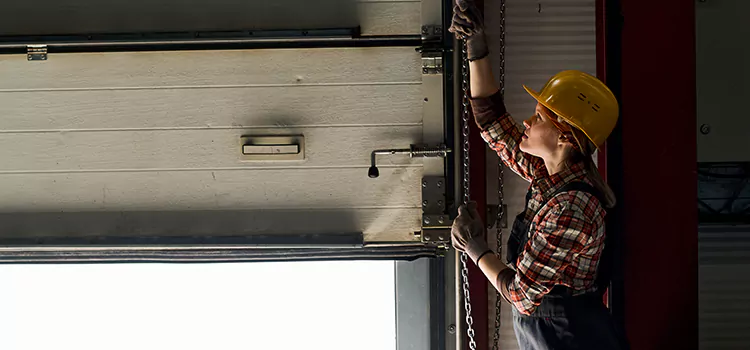 Addressing Common Garage Door Stoppage Issues in Maywood, CA